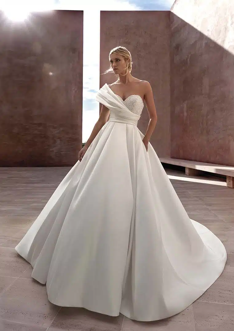 Stunning princess-cut bridal dress with a sweetheart neckline and
